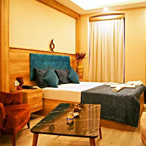 Destinia Pera 4*, Estambul Turquía