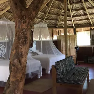 Moringa Ingadi Lodge